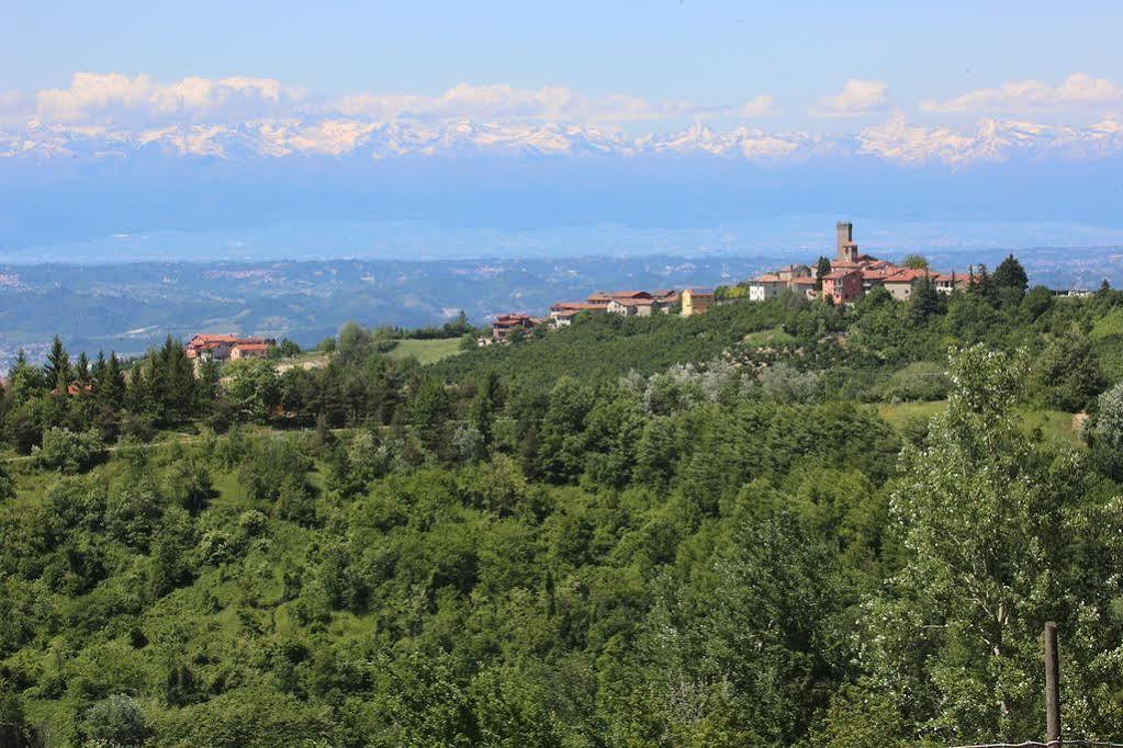 Maison d'hôtes Agriturismo Al Brich à Albaretto della Torre Extérieur photo